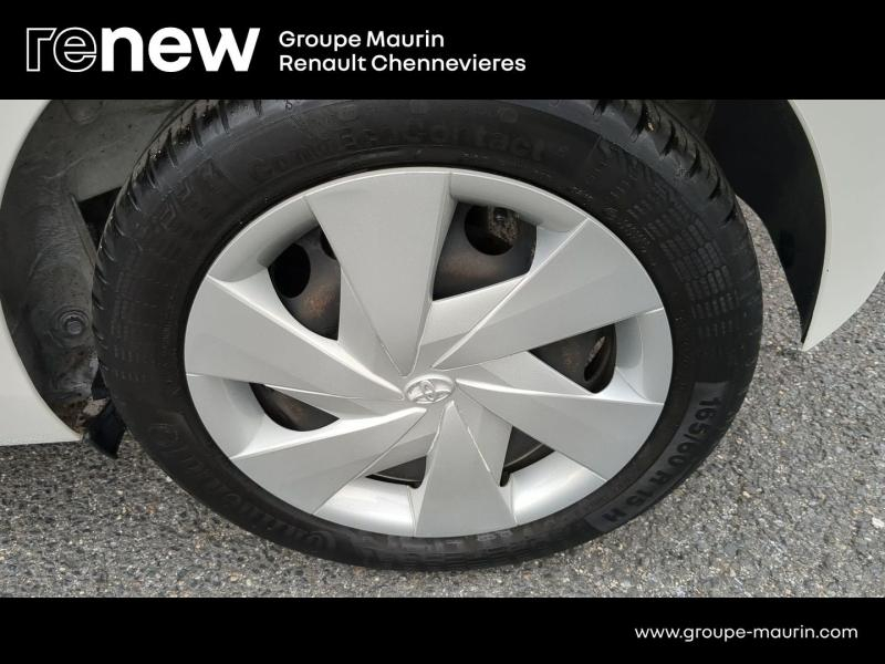 TOYOTA Aygo d’occasion à vendre à CHENNEVIÈRES-SUR-MARNE chez ADP - SOVEA 94 (Photo 14)
