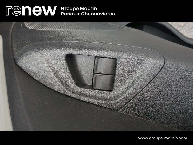 TOYOTA Aygo d’occasion à vendre à CHENNEVIÈRES-SUR-MARNE chez ADP - SOVEA 94 (Photo 15)