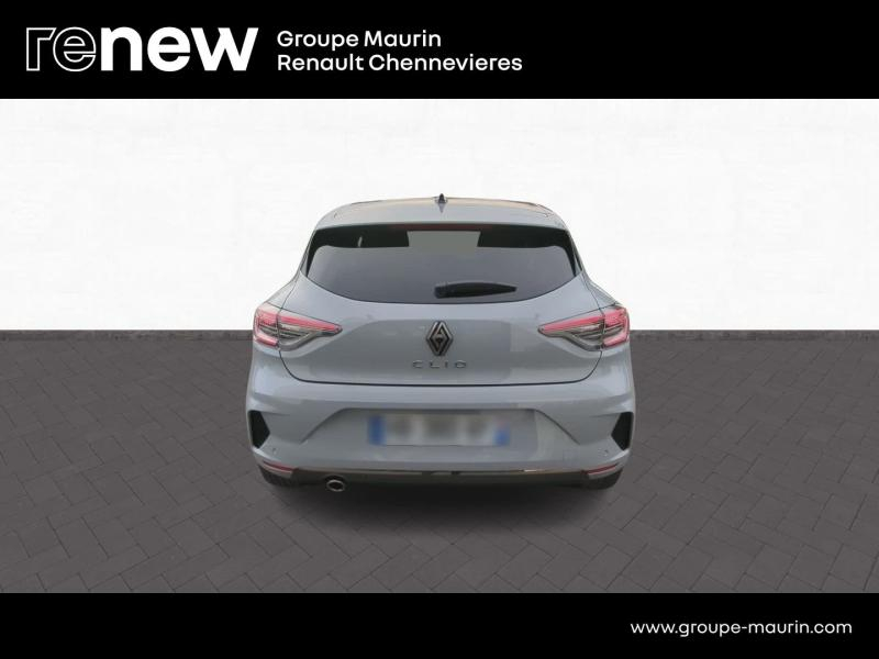 RENAULT Clio d’occasion à vendre à CHENNEVIÈRES-SUR-MARNE chez ADP - SOVEA 94 (Photo 4)