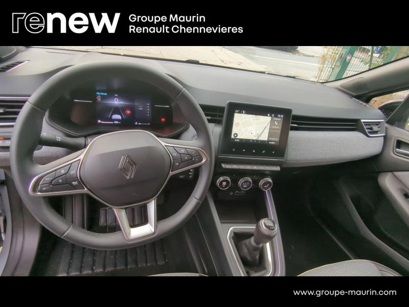 RENAULT Clio d’occasion à vendre à CHENNEVIÈRES-SUR-MARNE chez ADP - SOVEA 94 (Photo 8)
