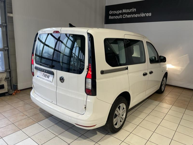 VOLKSWAGEN Caddy d’occasion à vendre à CHENNEVIÈRES-SUR-MARNE chez ADP - SOVEA 94 (Photo 6)