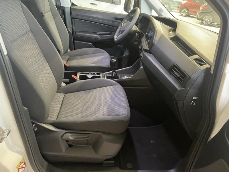 VOLKSWAGEN Caddy d’occasion à vendre à CHENNEVIÈRES-SUR-MARNE chez ADP - SOVEA 94 (Photo 10)