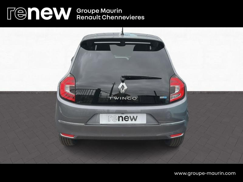 RENAULT Twingo d’occasion à vendre à CHENNEVIÈRES-SUR-MARNE chez ADP - SOVEA 94 (Photo 4)