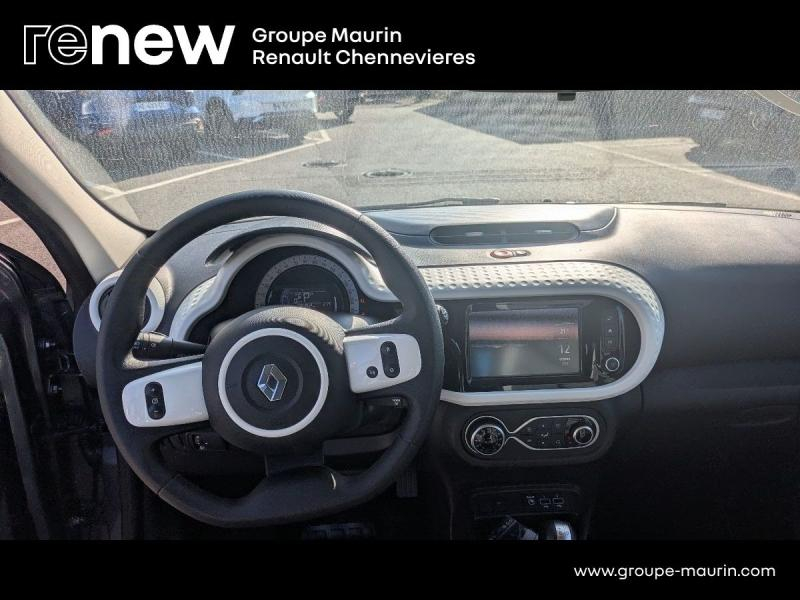 RENAULT Twingo d’occasion à vendre à CHENNEVIÈRES-SUR-MARNE chez ADP - SOVEA 94 (Photo 17)