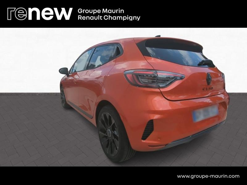 RENAULT Clio d’occasion à vendre à CHENNEVIÈRES-SUR-MARNE chez ADP - SOVEA 94 (Photo 5)