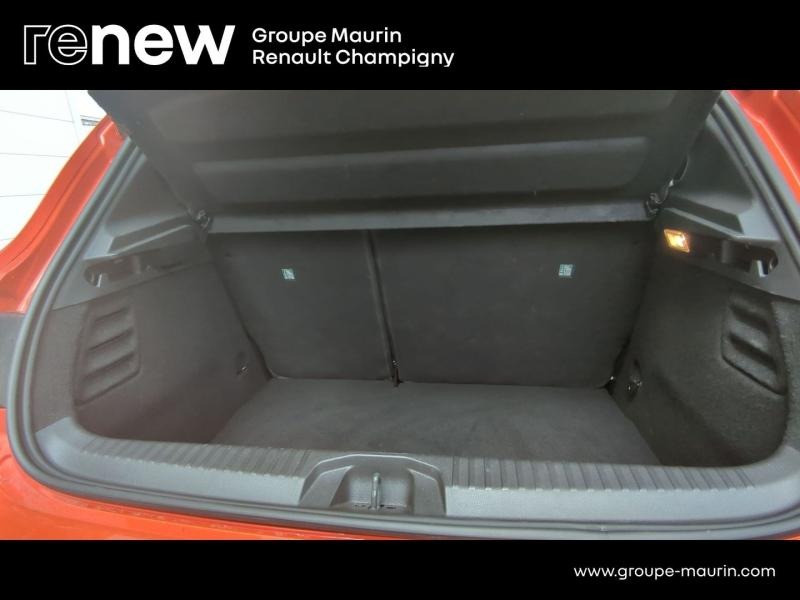 RENAULT Clio d’occasion à vendre à CHENNEVIÈRES-SUR-MARNE chez ADP - SOVEA 94 (Photo 13)