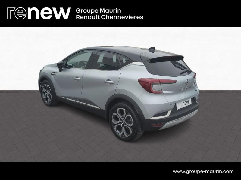 RENAULT Captur d’occasion à vendre à CHENNEVIÈRES-SUR-MARNE chez ADP - SOVEA 94 (Photo 6)