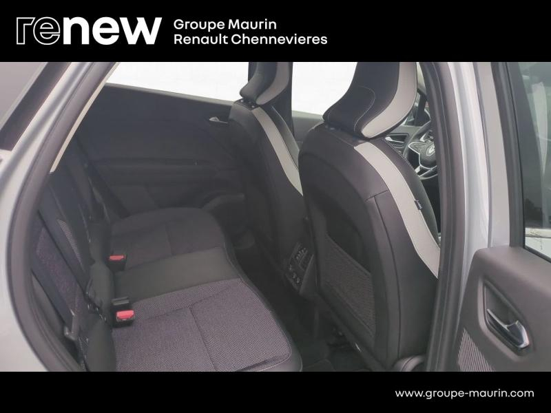 RENAULT Captur d’occasion à vendre à CHENNEVIÈRES-SUR-MARNE chez ADP - SOVEA 94 (Photo 13)