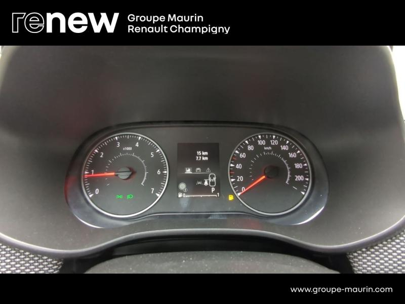 DACIA Sandero d’occasion à vendre à CHENNEVIÈRES-SUR-MARNE chez ADP - SOVEA 94 (Photo 9)