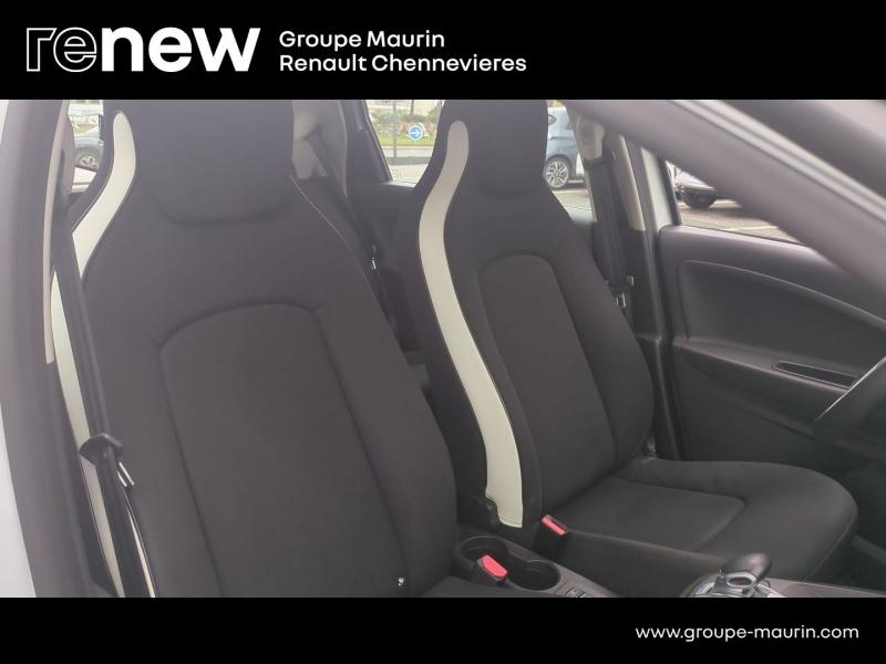 RENAULT Zoe d’occasion à vendre à CHENNEVIÈRES-SUR-MARNE chez ADP - SOVEA 94 (Photo 17)