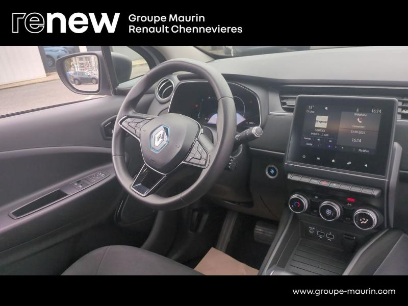 RENAULT Zoe d’occasion à vendre à CHENNEVIÈRES-SUR-MARNE chez ADP - SOVEA 94 (Photo 19)