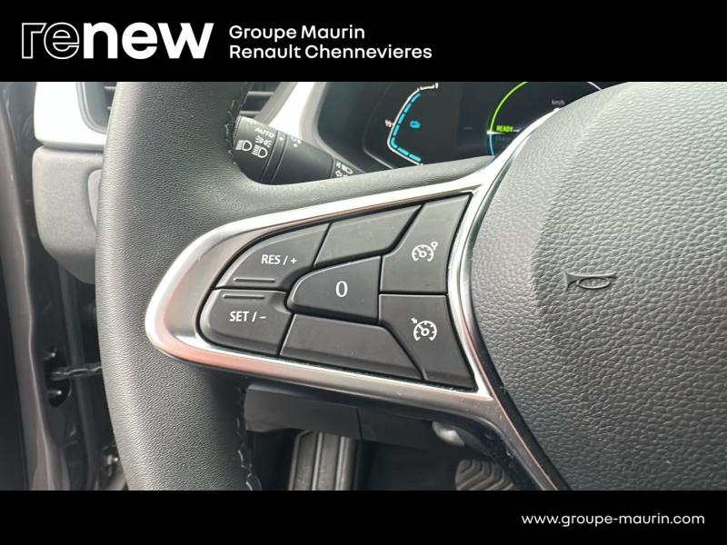 RENAULT Captur d’occasion à vendre à CHENNEVIÈRES-SUR-MARNE chez ADP - SOVEA 94 (Photo 18)