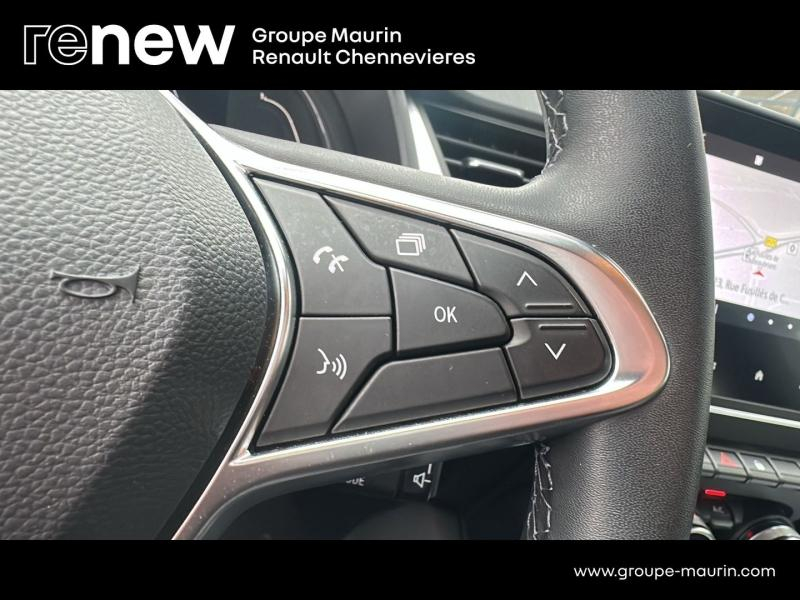 RENAULT Captur d’occasion à vendre à CHENNEVIÈRES-SUR-MARNE chez ADP - SOVEA 94 (Photo 19)