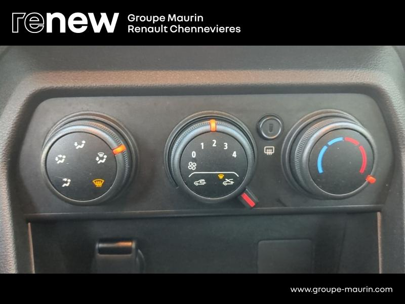 DACIA Sandero d’occasion à vendre à CHENNEVIÈRES-SUR-MARNE chez ADP - SOVEA 94 (Photo 18)