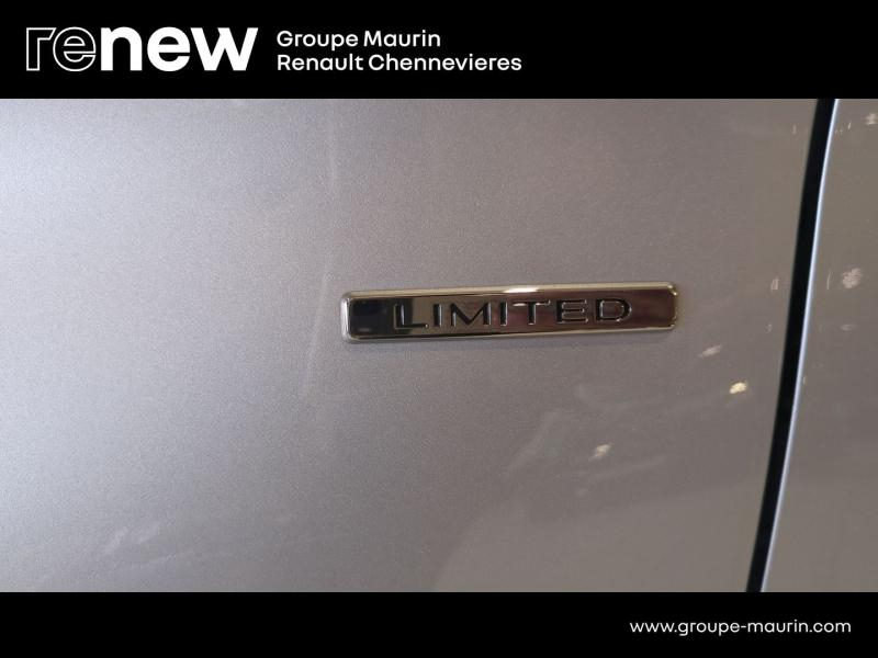 RENAULT Zoe d’occasion à vendre à CHENNEVIÈRES-SUR-MARNE chez ADP - SOVEA 94 (Photo 18)