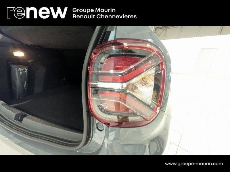 DACIA Duster d’occasion à vendre à CHENNEVIÈRES-SUR-MARNE chez ADP - SOVEA 94 (Photo 16)
