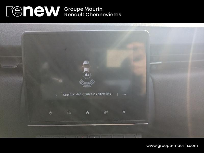 RENAULT Clio d’occasion à vendre à CHENNEVIÈRES-SUR-MARNE chez ADP - SOVEA 94 (Photo 19)
