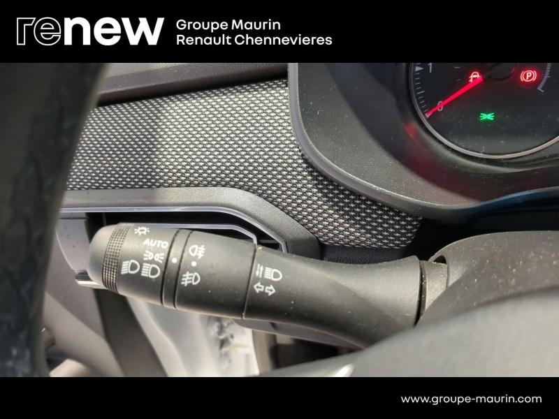 DACIA Sandero d’occasion à vendre à CHENNEVIÈRES-SUR-MARNE chez ADP - SOVEA 94 (Photo 20)