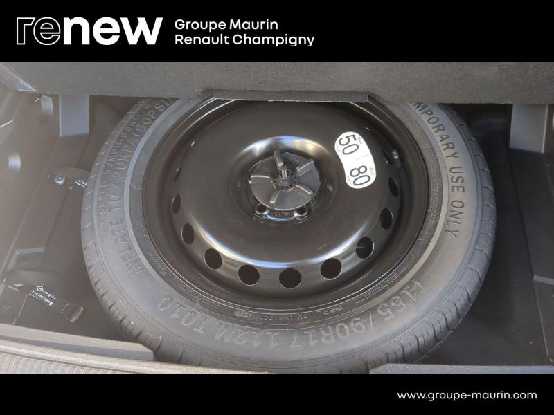 RENAULT Austral d’occasion à vendre à CHENNEVIÈRES-SUR-MARNE chez ADP - SOVEA 94 (Photo 17)