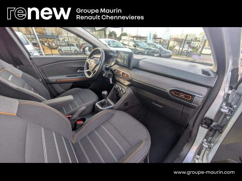 DACIA Sandero d’occasion à vendre à CHENNEVIÈRES-SUR-MARNE chez ADP - SOVEA 94 (Photo 13)