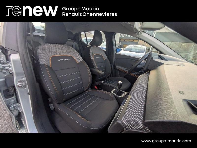 DACIA Sandero d’occasion à vendre à CHENNEVIÈRES-SUR-MARNE chez ADP - SOVEA 94 (Photo 15)