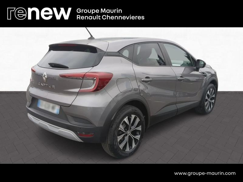 RENAULT Captur d’occasion à vendre à CHENNEVIÈRES-SUR-MARNE chez ADP - SOVEA 94 (Photo 5)