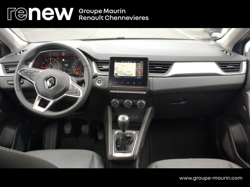 RENAULT Captur d’occasion à vendre à CHENNEVIÈRES-SUR-MARNE chez ADP - SOVEA 94 (Photo 8)
