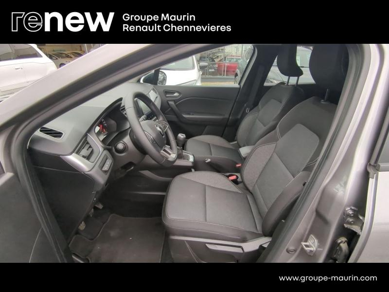 RENAULT Captur d’occasion à vendre à CHENNEVIÈRES-SUR-MARNE chez ADP - SOVEA 94 (Photo 10)