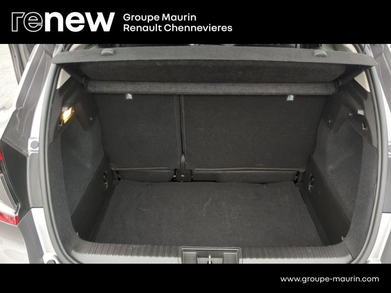 RENAULT Captur d’occasion à vendre à CHENNEVIÈRES-SUR-MARNE chez ADP - SOVEA 94 (Photo 12)