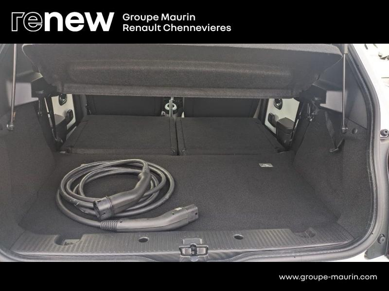 RENAULT Twingo d’occasion à vendre à CHENNEVIÈRES-SUR-MARNE chez ADP - SOVEA 94 (Photo 18)