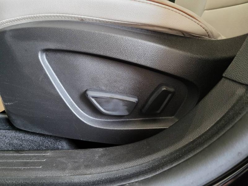 RENAULT Captur d’occasion à vendre à CHENNEVIÈRES-SUR-MARNE chez ADP - SOVEA 94 (Photo 11)