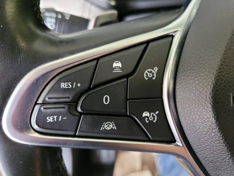 RENAULT Captur d’occasion à vendre à CHENNEVIÈRES-SUR-MARNE chez ADP - SOVEA 94 (Photo 14)