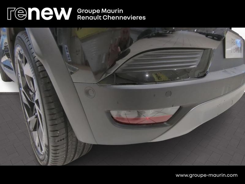 RENAULT Captur d’occasion à vendre à CHENNEVIÈRES-SUR-MARNE chez ADP - SOVEA 94 (Photo 14)