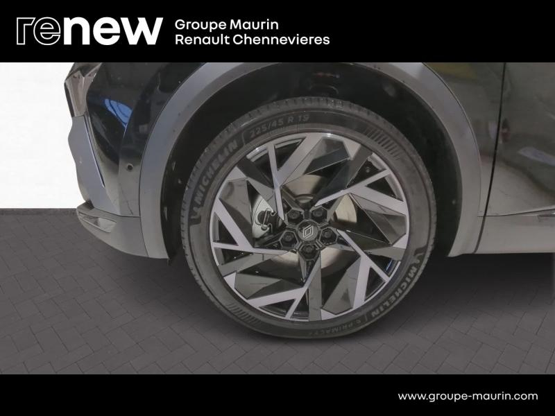 RENAULT Captur d’occasion à vendre à CHENNEVIÈRES-SUR-MARNE chez ADP - SOVEA 94 (Photo 16)