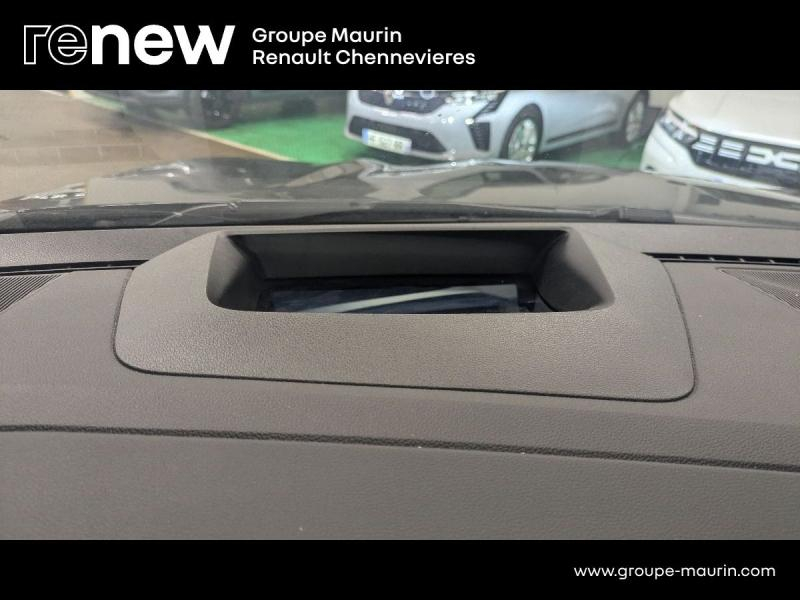 RENAULT Espace d’occasion à vendre à CHENNEVIÈRES-SUR-MARNE chez ADP - SOVEA 94 (Photo 15)