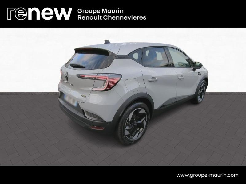 RENAULT Captur d’occasion à vendre à CHENNEVIÈRES-SUR-MARNE chez ADP - SOVEA 94 (Photo 7)