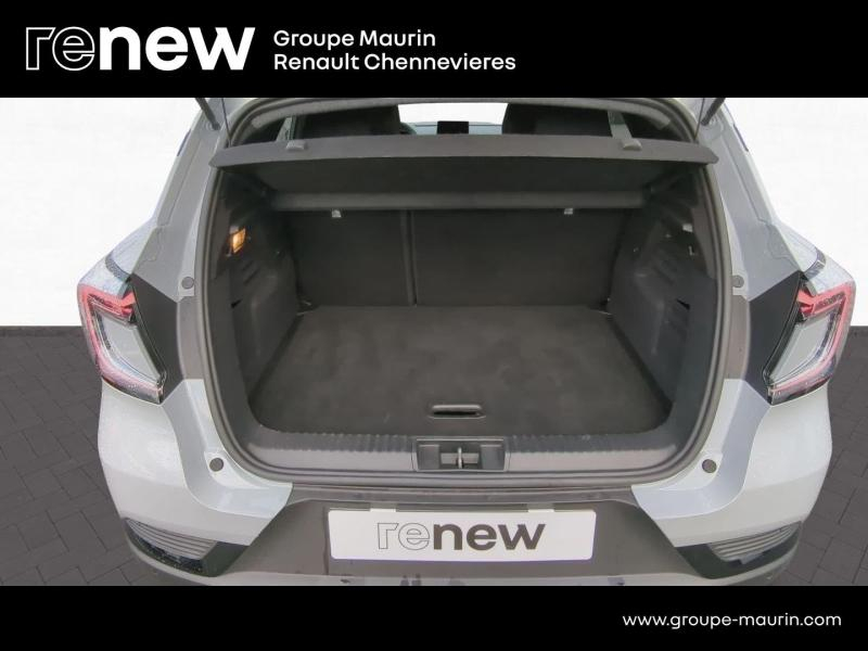 RENAULT Captur d’occasion à vendre à CHENNEVIÈRES-SUR-MARNE chez ADP - SOVEA 94 (Photo 12)