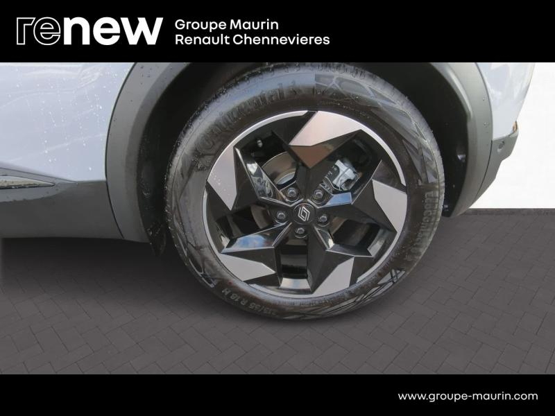 RENAULT Captur d’occasion à vendre à CHENNEVIÈRES-SUR-MARNE chez ADP - SOVEA 94 (Photo 16)