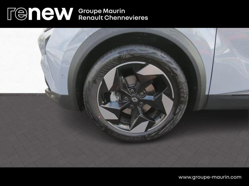 RENAULT Captur d’occasion à vendre à CHENNEVIÈRES-SUR-MARNE chez ADP - SOVEA 94 (Photo 17)