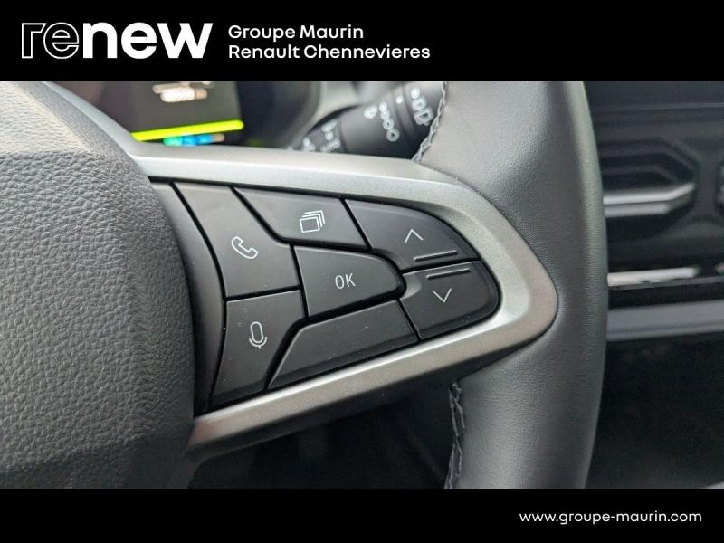 DACIA  d’occasion à vendre à CHENNEVIÈRES-SUR-MARNE chez ADP - SOVEA 94 (Photo 13)