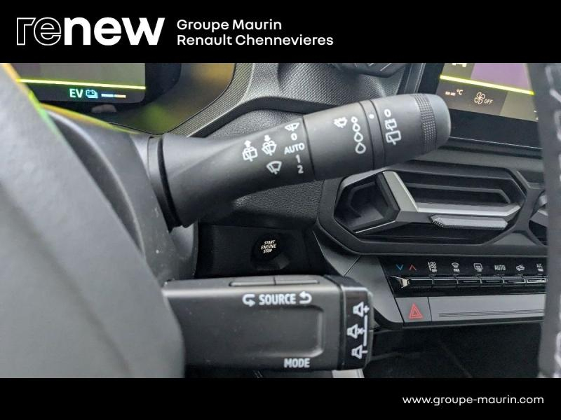 DACIA  d’occasion à vendre à CHENNEVIÈRES-SUR-MARNE chez ADP - SOVEA 94 (Photo 15)