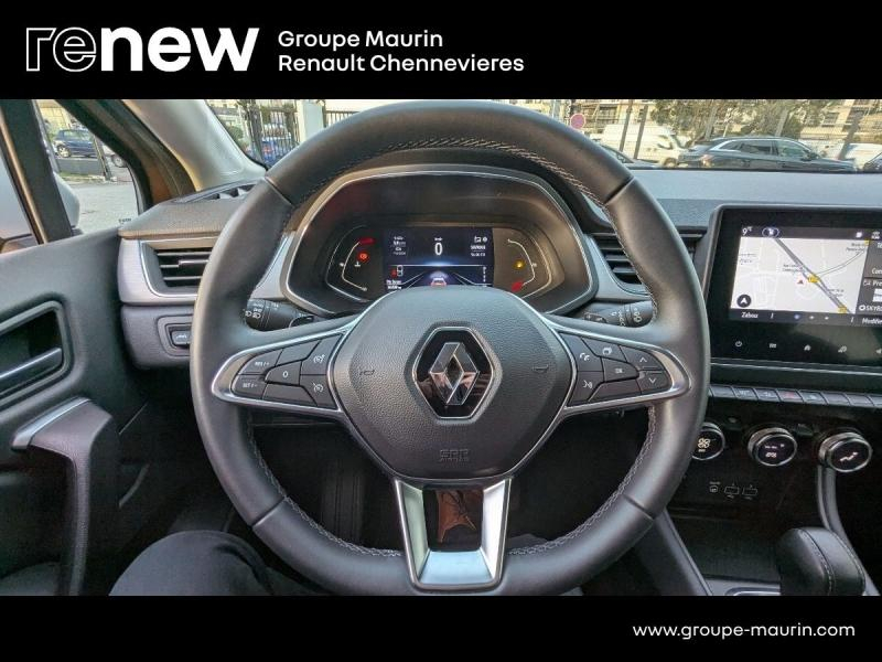 RENAULT Captur d’occasion à vendre à CHENNEVIÈRES-SUR-MARNE chez ADP - SOVEA 94 (Photo 12)