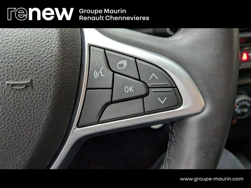 DACIA Sandero d’occasion à vendre à CHENNEVIÈRES-SUR-MARNE chez ADP - SOVEA 94 (Photo 16)
