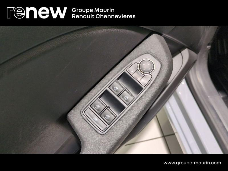 RENAULT Clio d’occasion à vendre à CHENNEVIÈRES-SUR-MARNE chez ADP - SOVEA 94 (Photo 14)