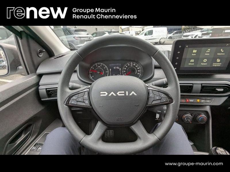 DACIA Sandero d’occasion à vendre à CHENNEVIÈRES-SUR-MARNE chez ADP - SOVEA 94 (Photo 15)