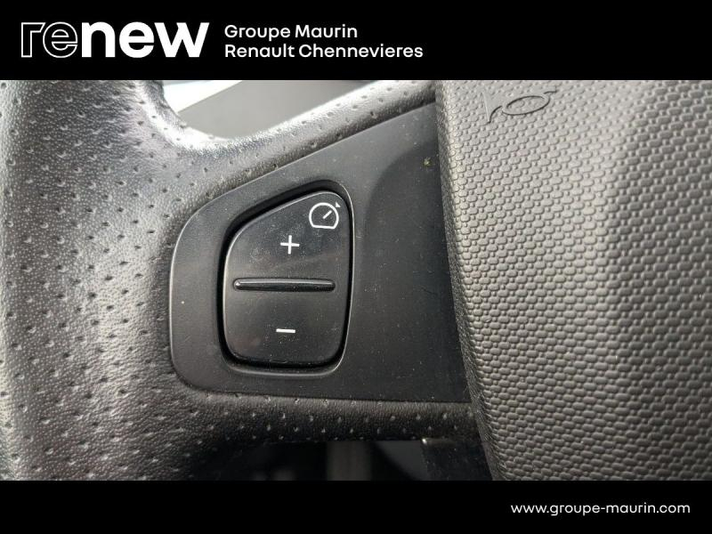 RENAULT Zoe d’occasion à vendre à CHENNEVIÈRES-SUR-MARNE chez ADP - SOVEA 94 (Photo 15)