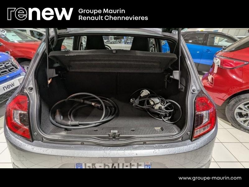 RENAULT Twingo d’occasion à vendre à CHENNEVIÈRES-SUR-MARNE chez ADP - SOVEA 94 (Photo 13)