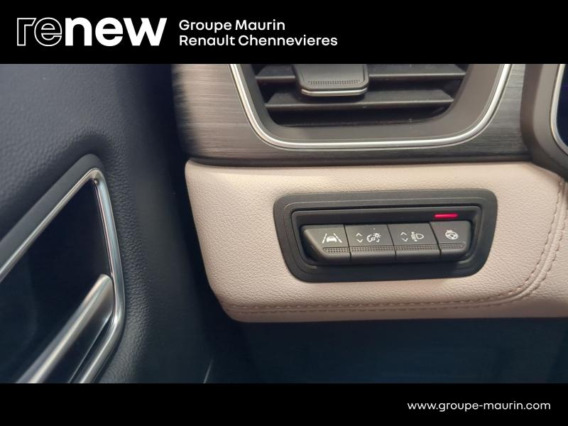 RENAULT Captur d’occasion à vendre à CHENNEVIÈRES-SUR-MARNE chez ADP - SOVEA 94 (Photo 20)