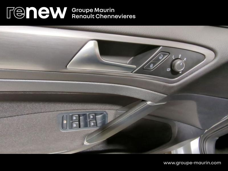 VOLKSWAGEN Golf d’occasion à vendre à CHENNEVIÈRES-SUR-MARNE chez ADP - SOVEA 94 (Photo 19)