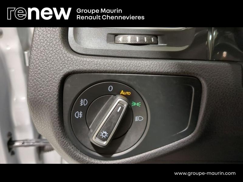 VOLKSWAGEN Golf d’occasion à vendre à CHENNEVIÈRES-SUR-MARNE chez ADP - SOVEA 94 (Photo 20)